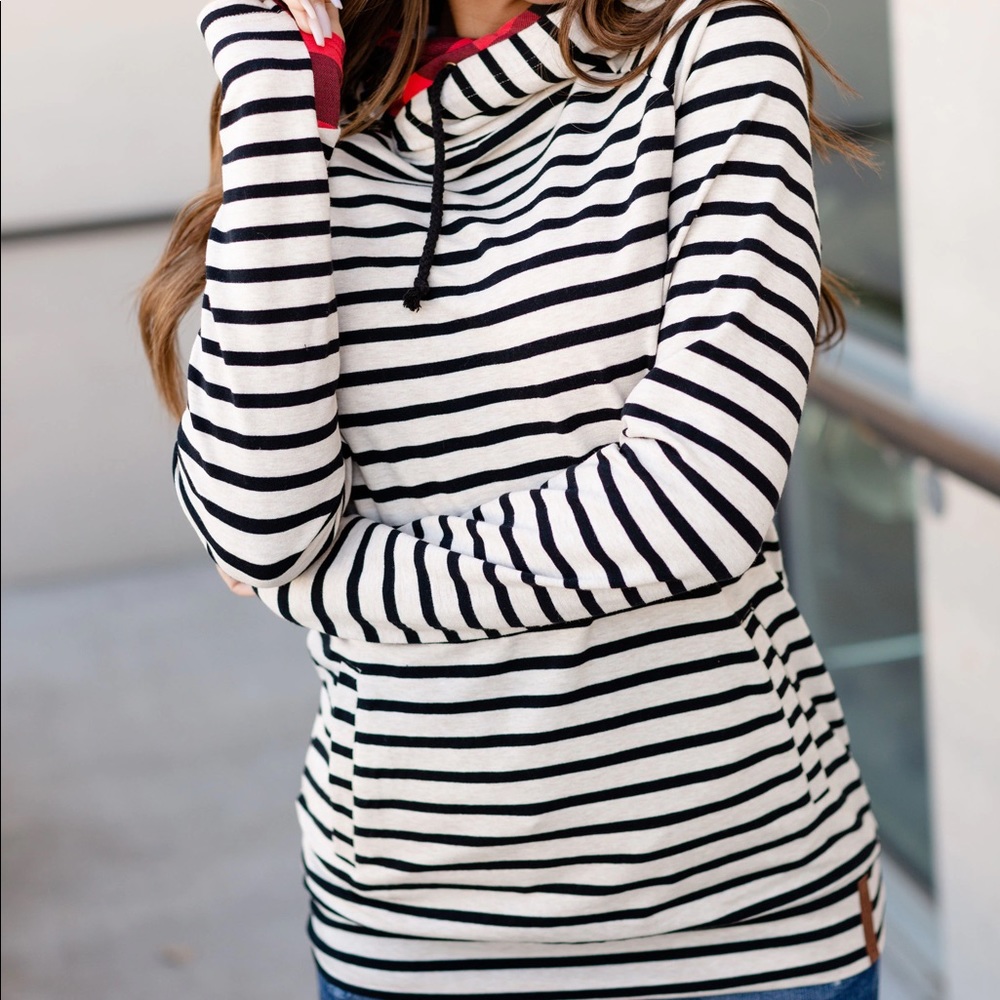 Ampersand Ave doublehood buffalo check